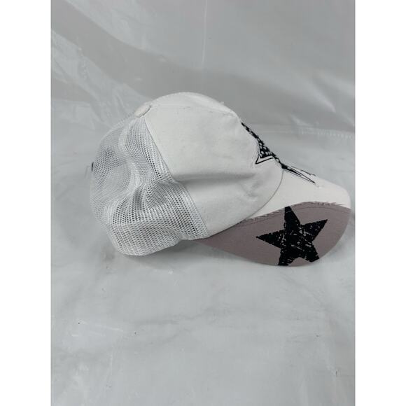 Black Star on White Trucker Cap Snapback Hat with Mesh Back - Picture 2 of 6